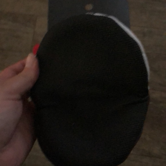 Official Disney Winnie the Pooh 2pck oven mitts - Picture 4 of 4